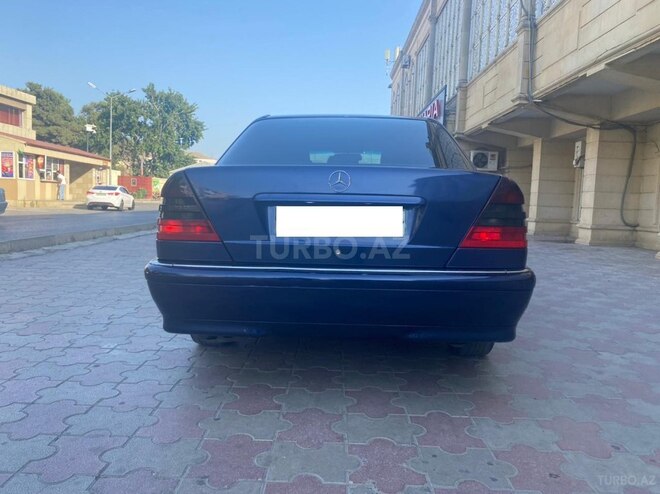 Mercedes C 220 1998, 282,000 km - 2.2 l - Bakı