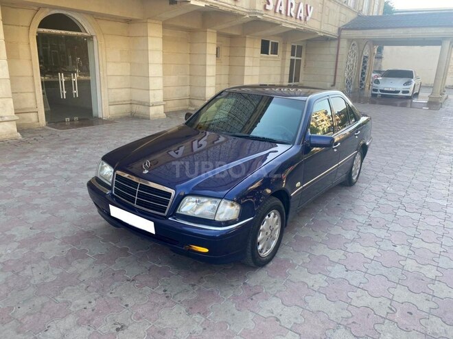 Mercedes C 220 1998, 282,000 km - 2.2 l - Bakı