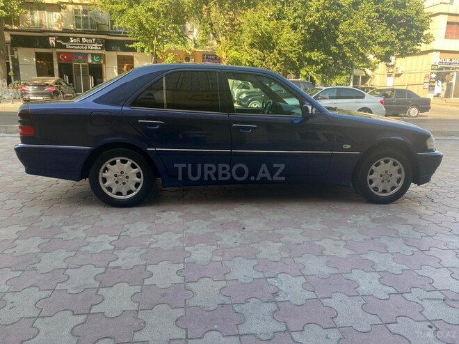 Mercedes C 220 1998, 282,000 km - 2.2 l - Bakı