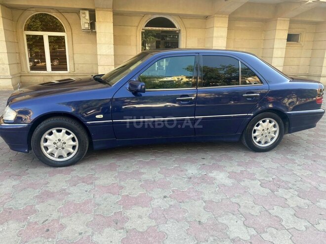 Mercedes C 220 1998, 282,000 km - 2.2 l - Bakı