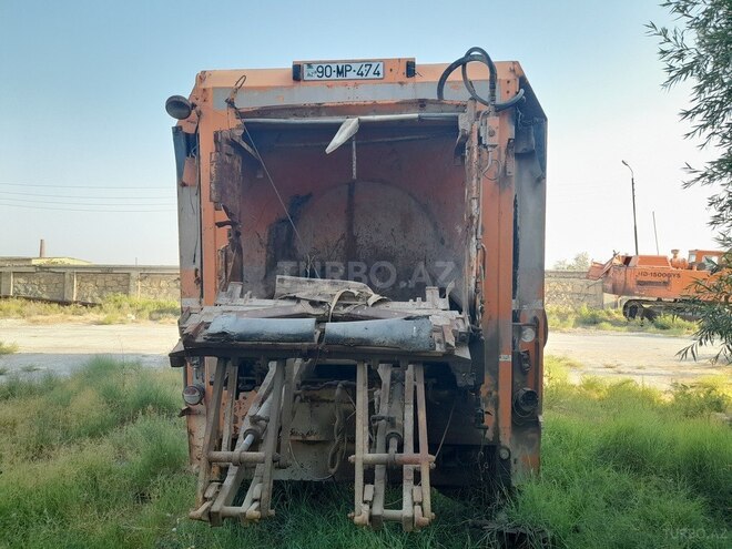 Mercedes Atego 2528 1995, 500,000 km - 6.3 l - Sumqayıt