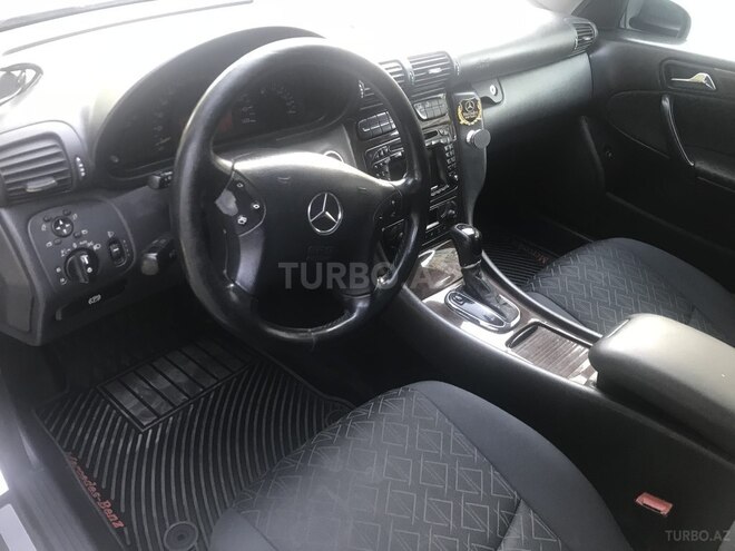 Mercedes C 200 2001, 219,000 km - 2.0 l - Bakı