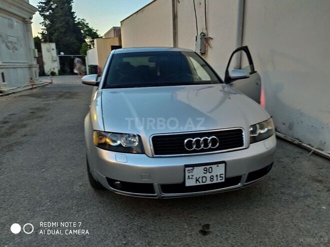 Audi A4 2003, 386,000 km - 1.8 л - Bakı
