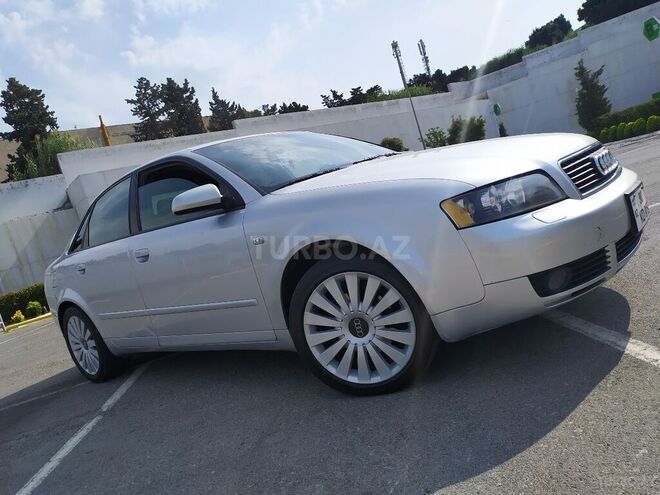Audi A4 2003, 386,000 km - 1.8 л - Bakı