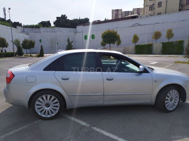 Audi A4 2003, 386,000 km - 1.8 л - Bakı