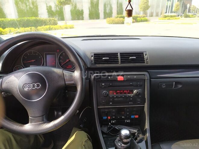 Audi A4 2003, 386,000 km - 1.8 л - Bakı