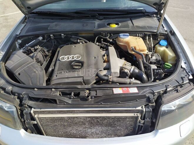 Audi A4 2003, 386,000 km - 1.8 л - Bakı