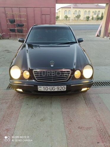Mercedes E 220 2000, 34,889 km - 2.2 l - Sumqayıt