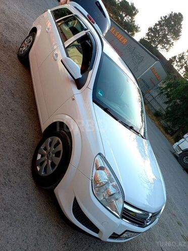 Opel Astra 2008, 190,650 km - 1.4 л - Bakı