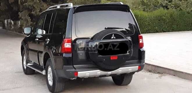 Mitsubishi Pajero 2007, 198,000 km - 3.0 l - Bakı