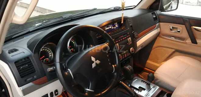 Mitsubishi Pajero 2007, 198,000 km - 3.0 l - Bakı