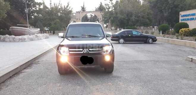 Mitsubishi Pajero 2007, 198,000 km - 3.0 l - Bakı