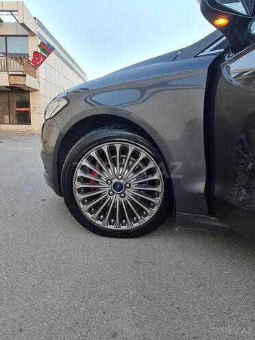 Ford Fusion 2015, 170,000 km - 2.0 l - Bakı