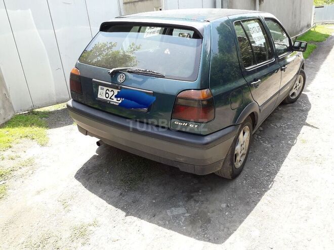 Volkswagen Golf 1993, 210,000 km - 1.8 l - Zaqatala