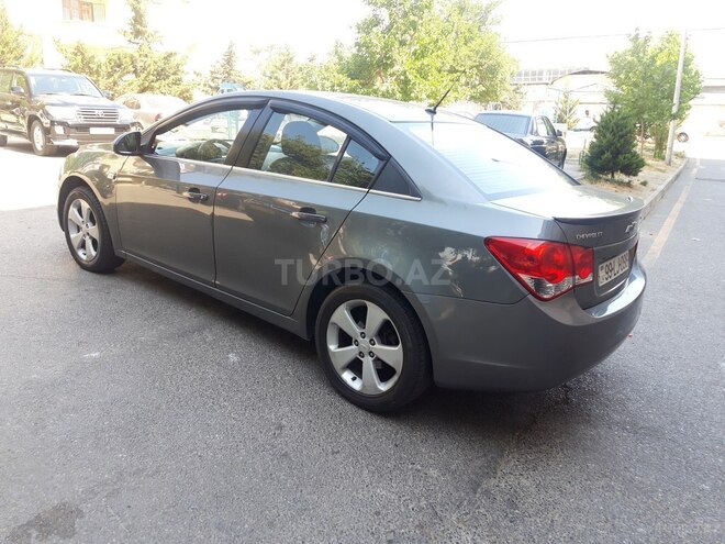 Chevrolet Cruze 2010, 235,000 km - 1.8 l - Bakı