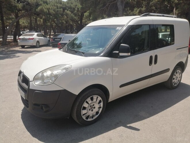 Fiat Doblo 2011, 295,000 km - 1.4 л - Bakı