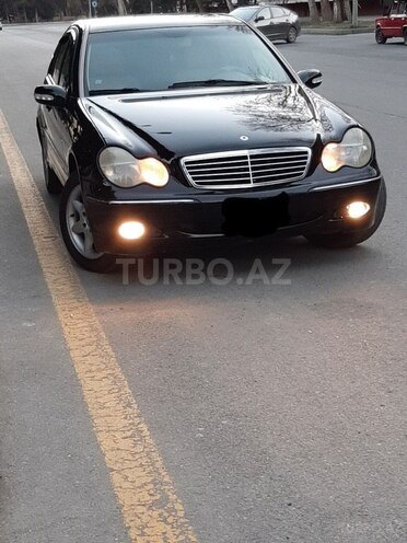 Mercedes C 240 2002, 273,000 km - 2.4 l - Mingəçevir