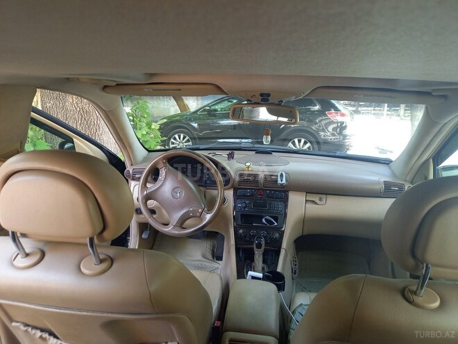 Mercedes C 240 2002, 273,000 km - 2.4 l - Mingəçevir