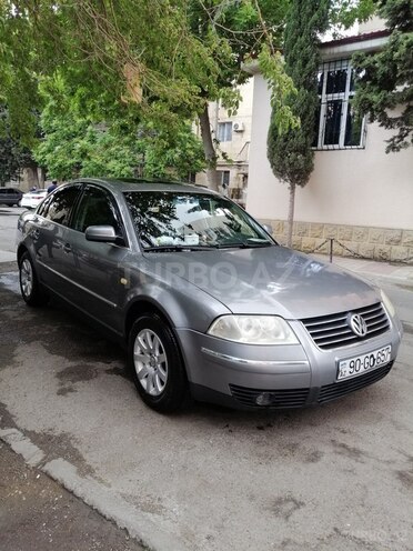 Volkswagen Passat 2003, 254,000 km - 1.8 l - Bakı
