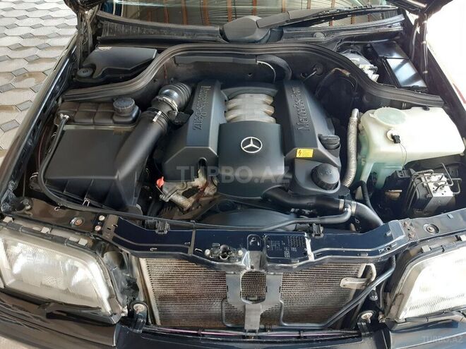 Mercedes C 240 1998, 352,421 km - 2.4 l - Biləsuvar
