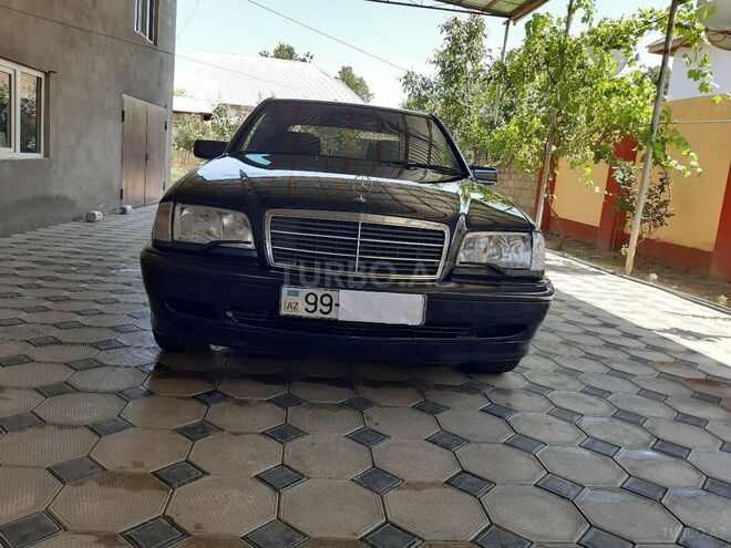 Mercedes C 240 1998, 352,421 km - 2.4 l - Biləsuvar