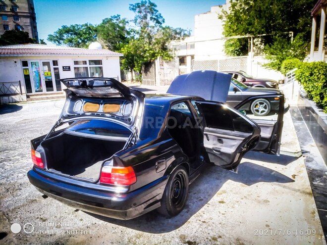 BMW 318 1992, 398,784 km - 1.8 l - Bakı