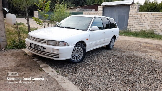 Mitsubishi Lancer 1997, 200,000 km - 1.6 l - Gəncə