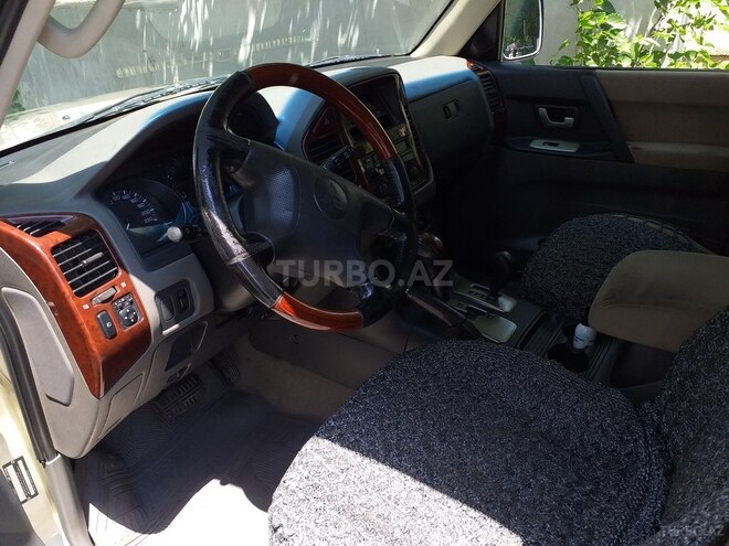 Mitsubishi Pajero 2006, 174,000 km - 3.0 л - Bakı