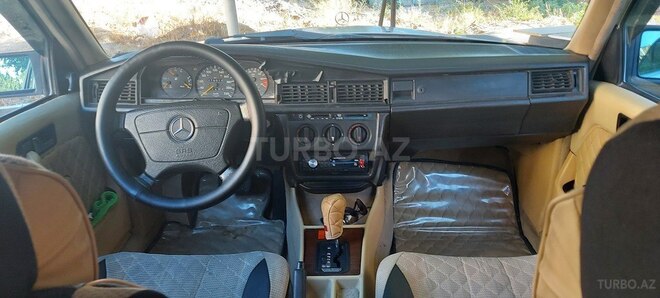 Mercedes 190 1991, 320,000 km - 2.0 l - Bakı