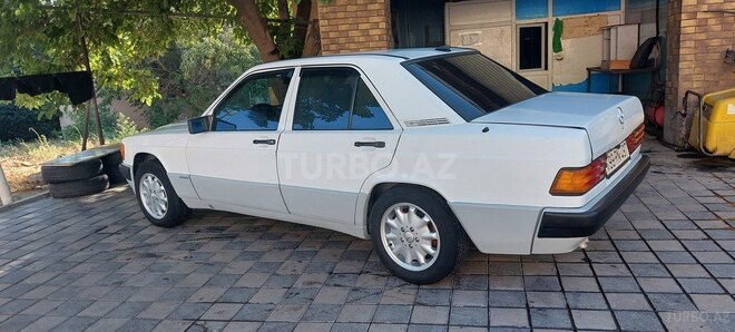 Mercedes 190 1991, 320,000 km - 2.0 l - Bakı