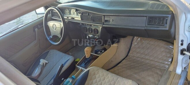 Mercedes 190 1991, 320,000 km - 2.0 l - Bakı