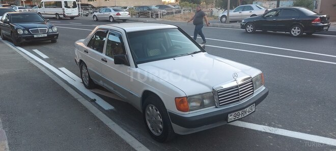 Mercedes 190 1991, 320,000 km - 2.0 l - Bakı