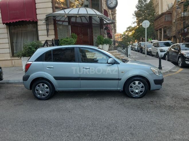 Kia Rio 2005, 250,000 km - 1.4 l - Bakı