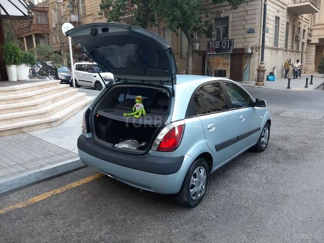 Kia Rio 2005, 250,000 km - 1.4 l - Bakı