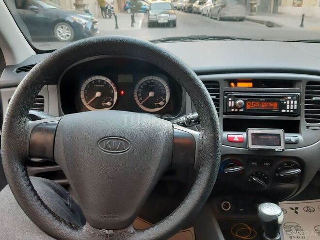 Kia Rio 2005, 250,000 km - 1.4 l - Bakı