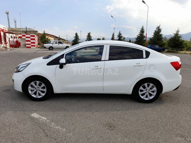 Kia Rio 2011, 198,000 km - 1.4 l - Gəncə