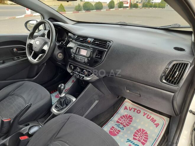 Kia Rio 2011, 198,000 km - 1.4 l - Gəncə