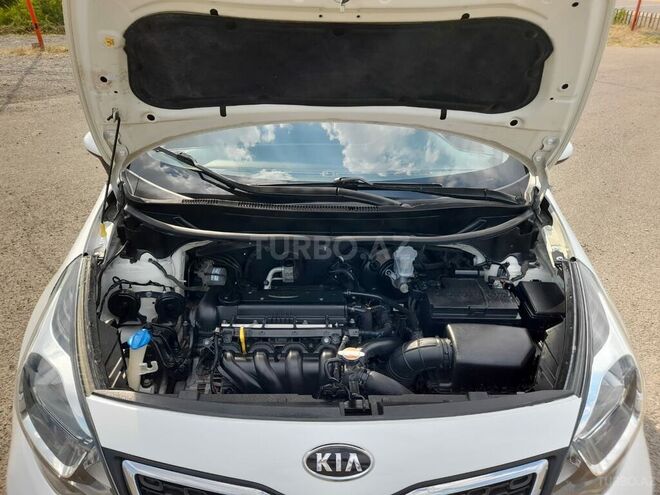 Kia Rio 2011, 198,000 km - 1.4 l - Gəncə