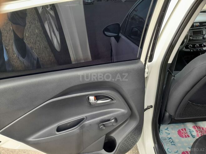Kia Rio 2011, 198,000 km - 1.4 l - Gəncə