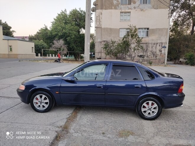 Opel Vectra 1996, 297,014 km - 1.6 l - Sumqayıt