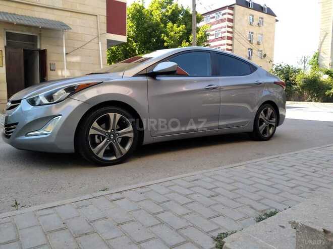 Hyundai Elantra 2015, 95,000 km - 1.8 l - Sabirabad