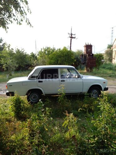 LADA (VAZ) 2107 2004, 95,000 km - 1.6 l - Sabirabad