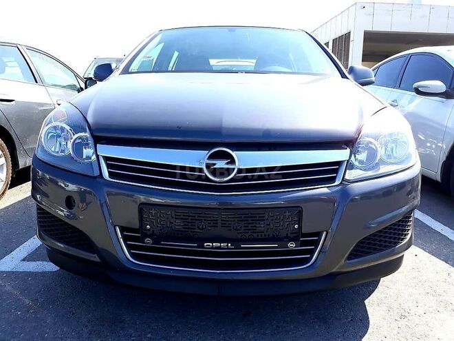 Opel Astra 2009, 126,000 km - 1.4 l - Bakı