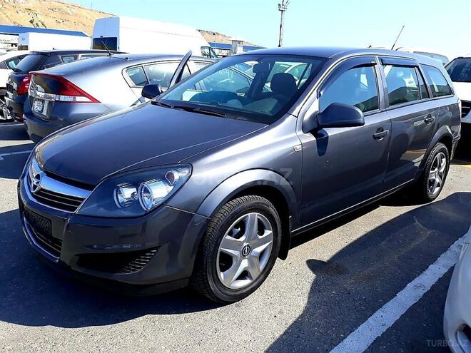 Opel Astra 2009, 126,000 km - 1.4 l - Bakı