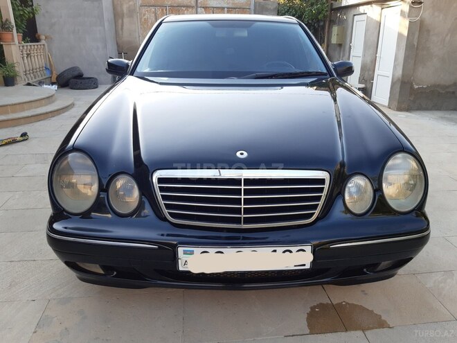 Mercedes E 220 2001, 348,258 km - 2.2 л - Bakı