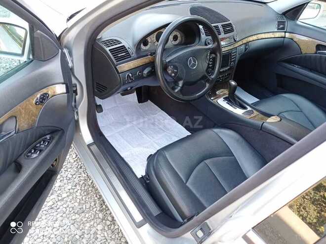Mercedes E 320 2003, 247,821 km - 3.2 l - Bakı