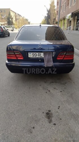 Mercedes E 230 1996, 371,000 km - 2.3 l - Bakı