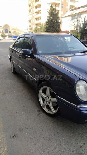 Mercedes E 230 1996, 371,000 km - 2.3 l - Bakı