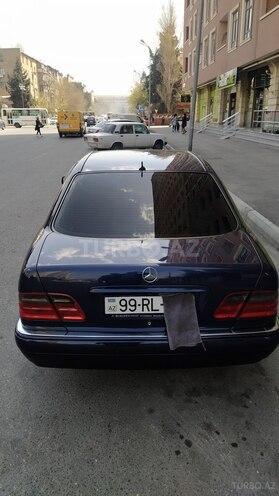 Mercedes E 230 1996, 371,000 km - 2.3 l - Bakı