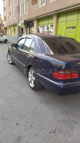 Mercedes E 230 1996, 371,000 km - 2.3 l - Bakı